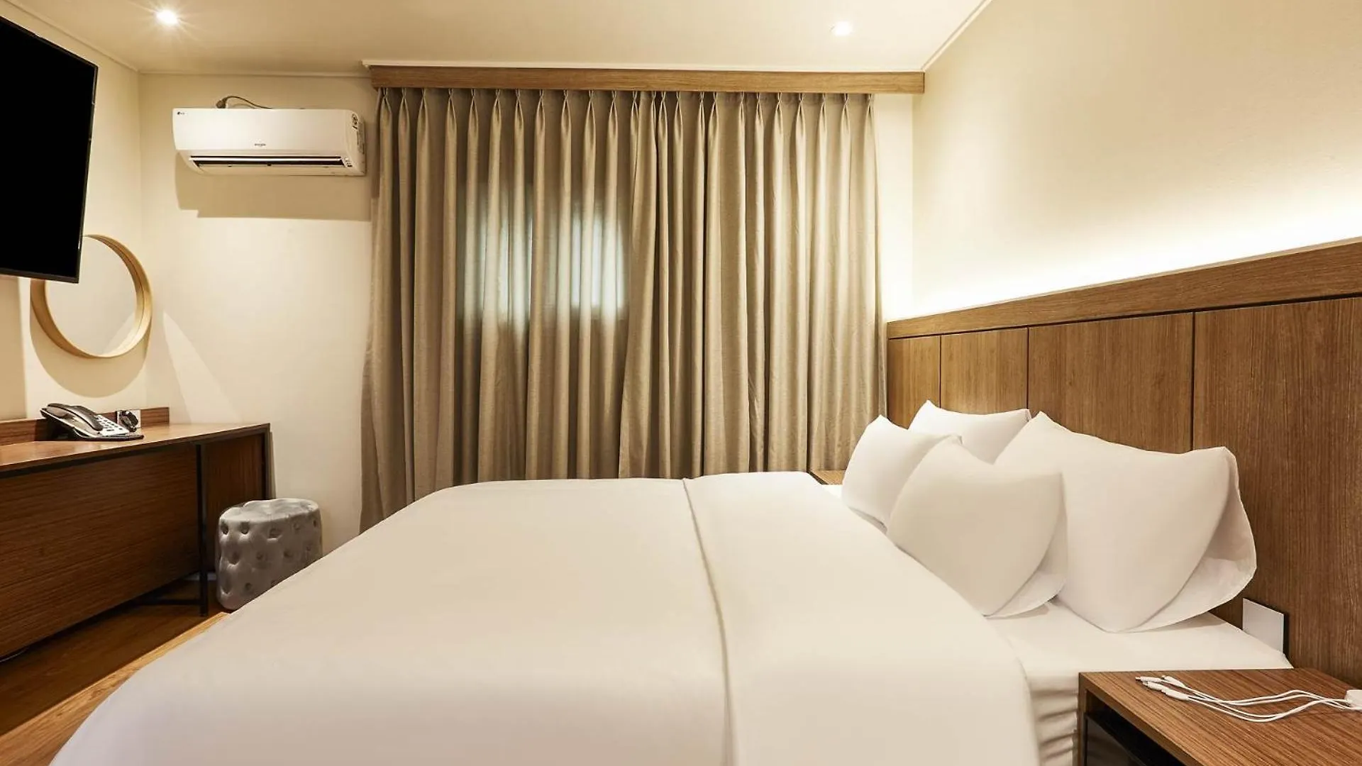 Vane Hotel Incheon